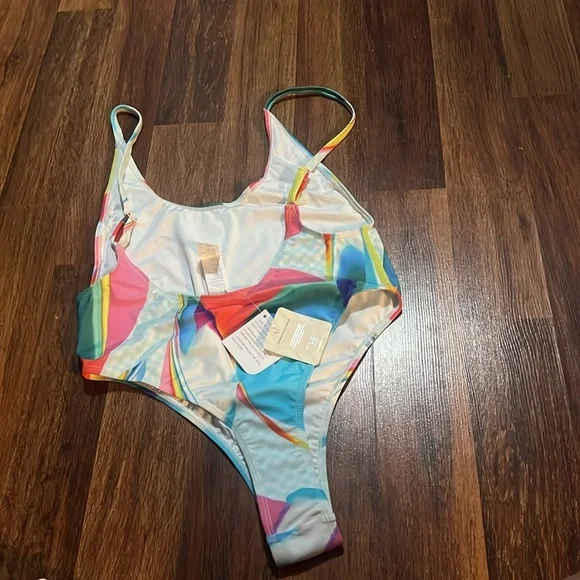 Fabletics Swimsuit - Picture 2 of 4